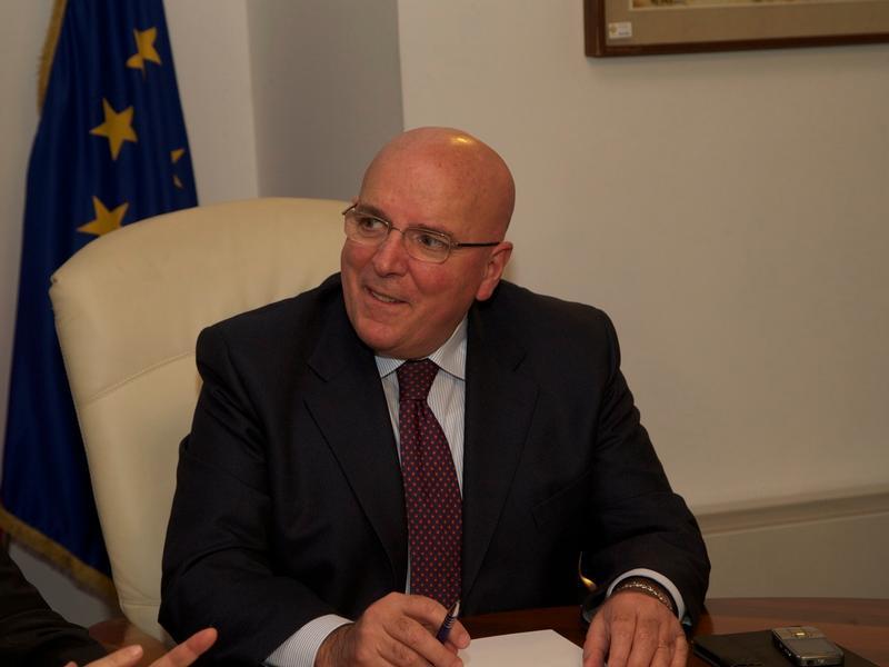 Domani, 7 giugno, ore 15.30, conferenza stampa di Oliverio