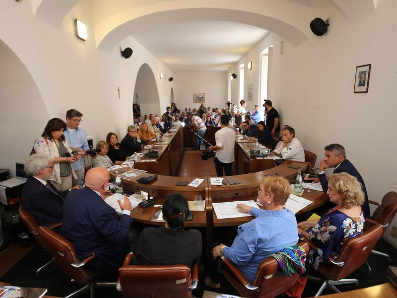 IL PRESIDENTE OLIVERIO AL MEETING SULLA DIETA MEDITERRANEA