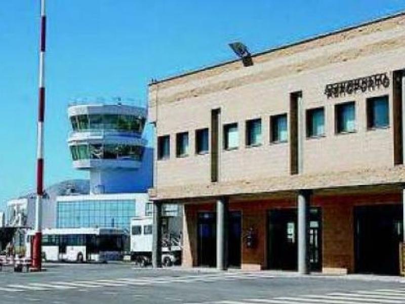 Oneri di servizio pubblico per gli aeroporti di Crotone e Reggio Calabria
