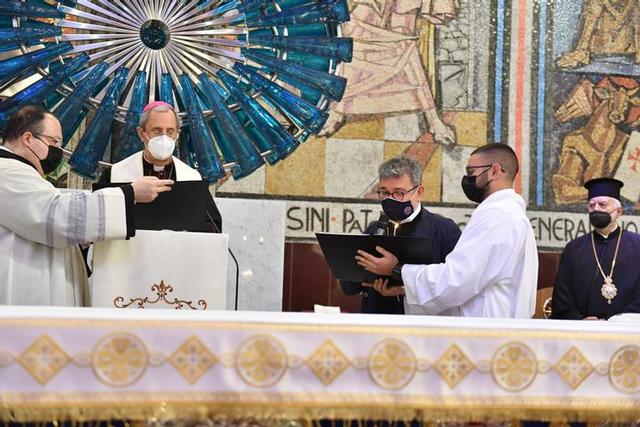 Il presidente Spirlì e l'arcivescovo Nolè