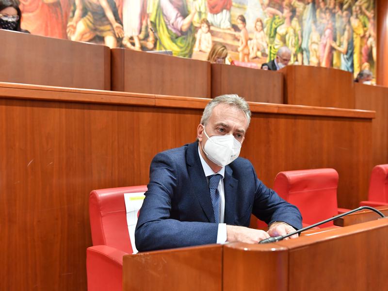 OLI EXTRAVERGINI,CALABRIA PRESENTA RISOLUZIONE CONTRO MODIFICA  PARAMETRI